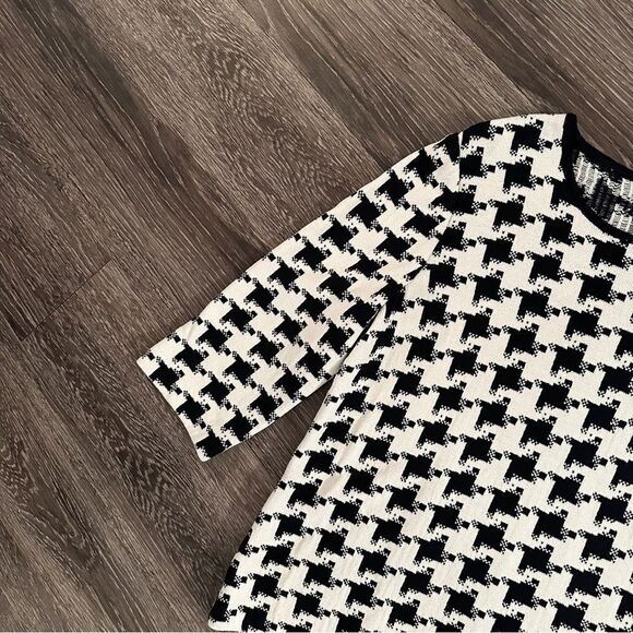 St John Houndstooth Sweater New - Picture 2 of 11